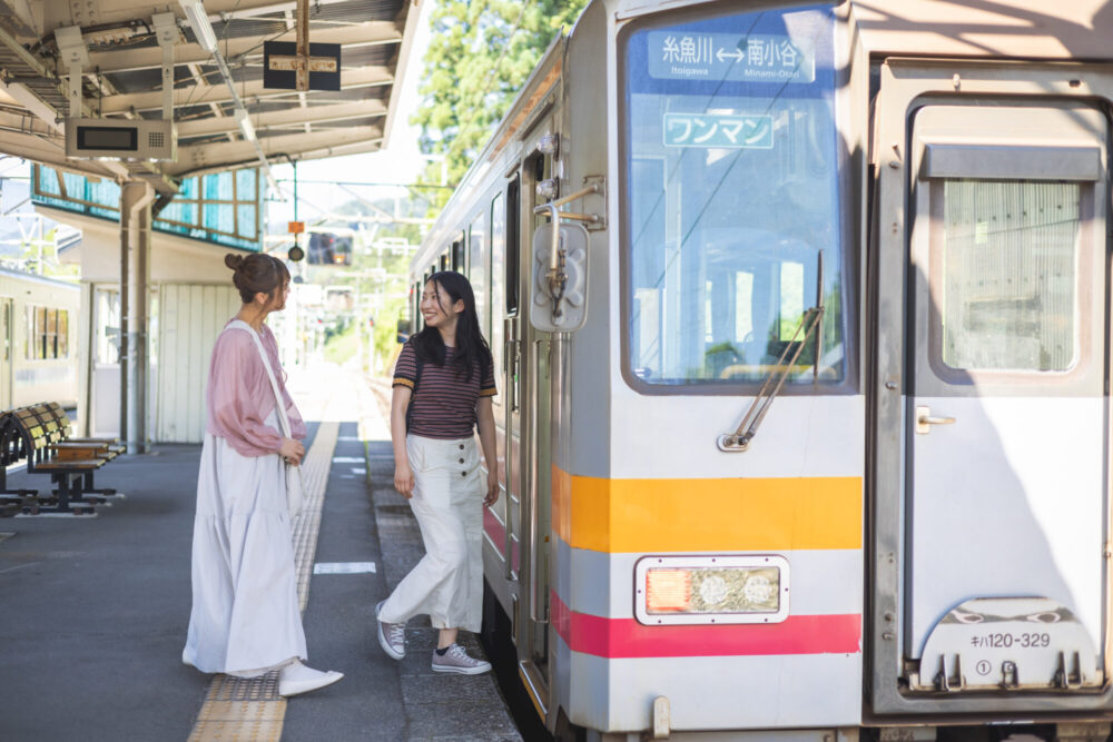 JR大糸線に乗って南小谷駅からの列車旅を満喫